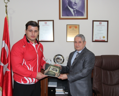 D&Uuml;NYA B&Uuml;Y&Uuml;KLER GREKOROMEN G&Uuml;REŞ ŞAMPİYONU MİLLİ SPORCU,  İBB DAR&Uuml;LACEZE&rsquo;DE &ndash; Image 17
