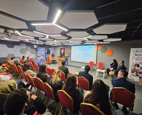 d96e7fda-76af-46e1-84a2-4bdc65588302