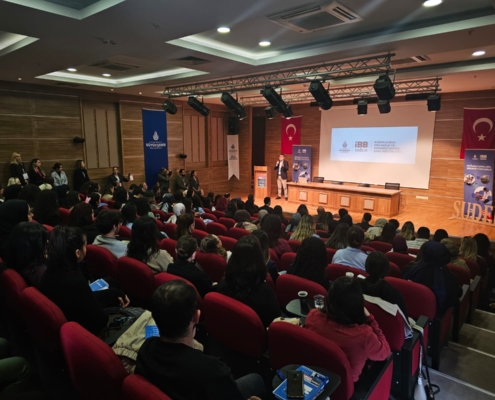 e7903b41-7b58-492a-b840-dc03ed526634